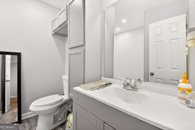 6354 Shannon Parkway 20 E, Union City, GA 30291