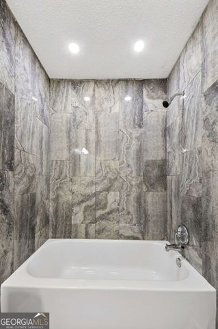 6354 Shannon Parkway 20 E, Union City, GA 30291