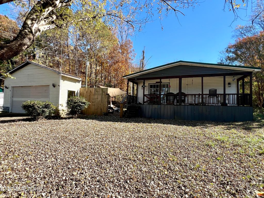 2736 Cedar Bluff Rd, Sevierville, TN 37876