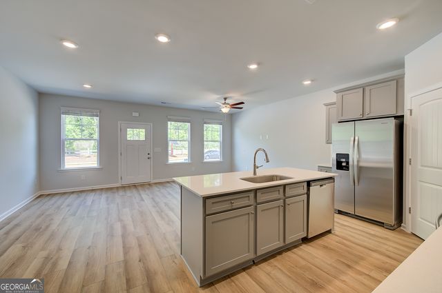 156 Flier Drive, Mcdonough, GA 30253