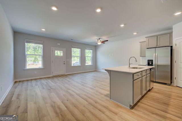156 Flier Drive, Mcdonough, GA 30253