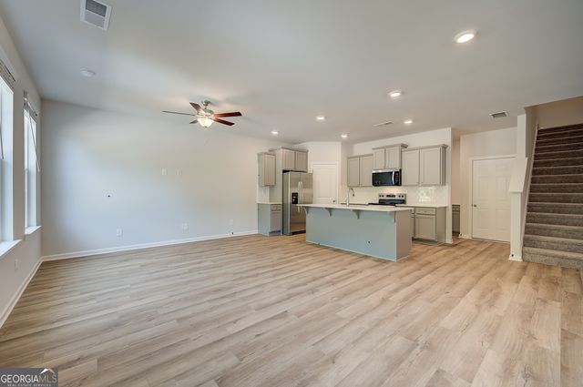 156 Flier Drive, Mcdonough, GA 30253