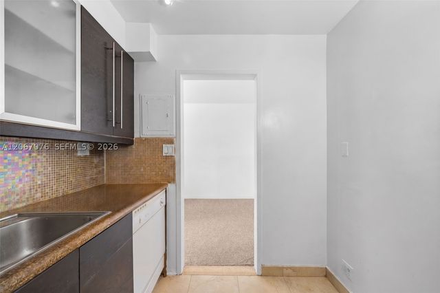 1000 West Ave 309, Miami Beach, FL 33139