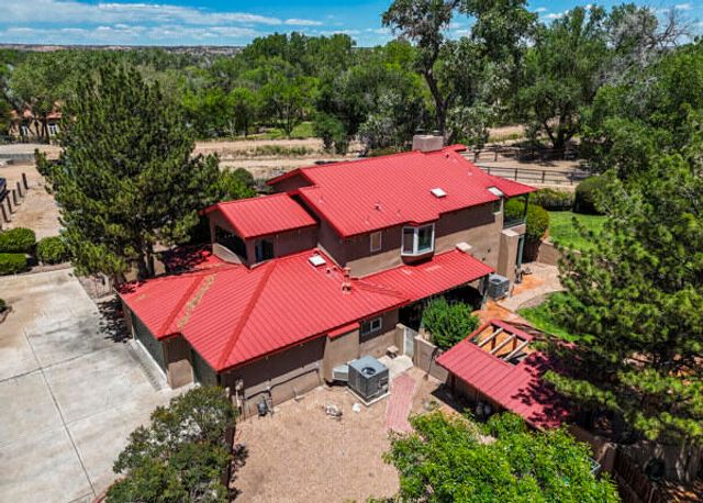 7431 Rio Grande Boulevard NW, Los Ranchos, NM 87107