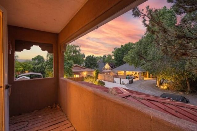 7431 Rio Grande Boulevard NW, Los Ranchos, NM 87107