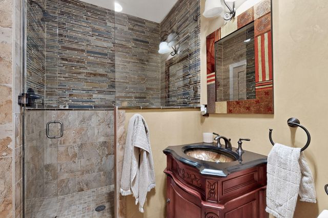 7431 Rio Grande Boulevard NW, Los Ranchos, NM 87107