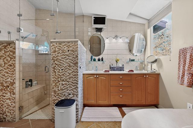 7431 Rio Grande Boulevard NW, Los Ranchos, NM 87107