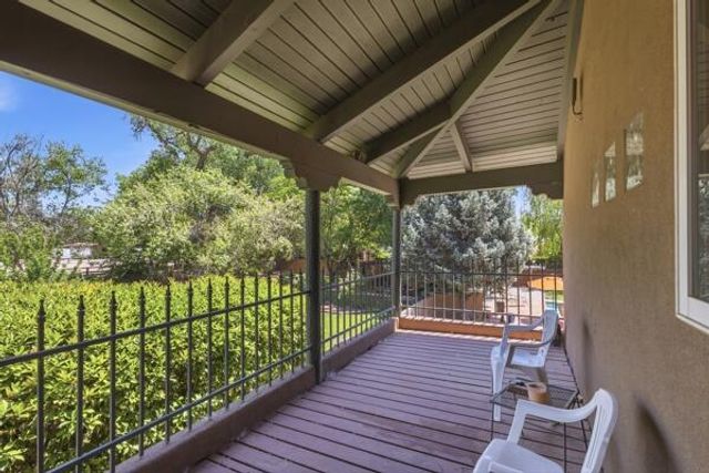 7431 Rio Grande Boulevard NW, Los Ranchos, NM 87107