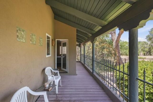 7431 Rio Grande Boulevard NW, Los Ranchos, NM 87107