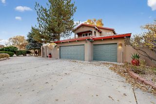 7431 Rio Grande Boulevard NW, Los Ranchos, NM 87107