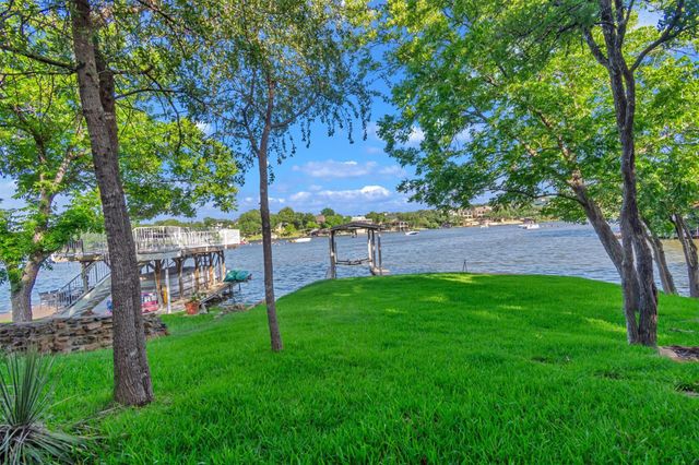 741 Sandy Mountain DR, Sunrise Beach, TX 78643