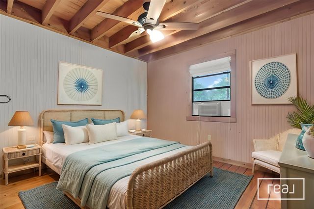 741 Sandy Mountain DR, Sunrise Beach, TX 78643