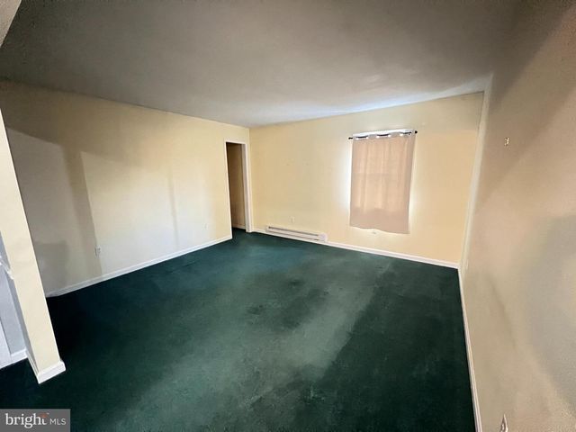 120 PEQUEA AVE, Honey Brook, PA 19344