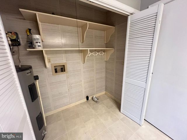 120 PEQUEA AVE, Honey Brook, PA 19344