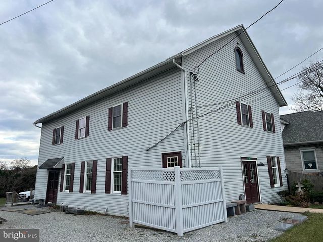 120 PEQUEA AVE, Honey Brook, PA 19344