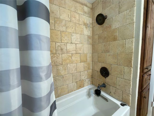 1544 Stainback Road, Red Oak, TX 75154