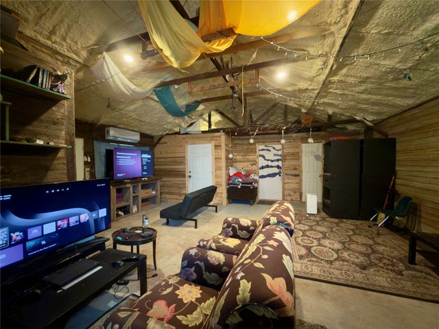 1544 Stainback Road, Red Oak, TX 75154