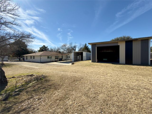 1544 Stainback Road, Red Oak, TX 75154