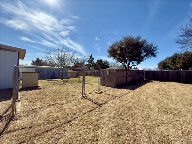 1544 Stainback Road, Red Oak, TX 75154