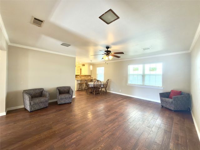 1544 Stainback Road, Red Oak, TX 75154