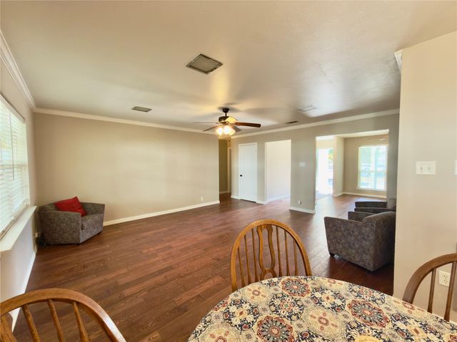 1544 Stainback Road, Red Oak, TX 75154