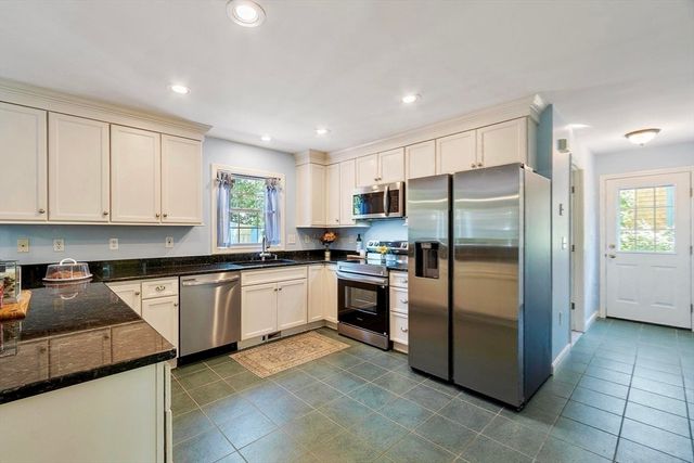 1 Spring Lane, Rockport, MA 01966