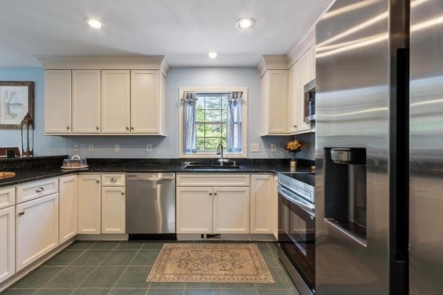 1 Spring Lane, Rockport, MA 01966