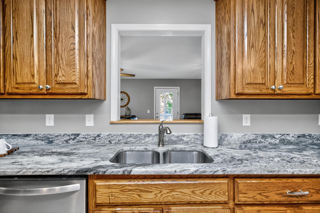 521 Adams Lane, Harrodsburg, KY 40330