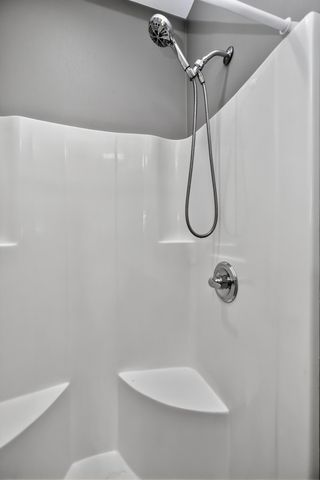 521 Adams Lane, Harrodsburg, KY 40330