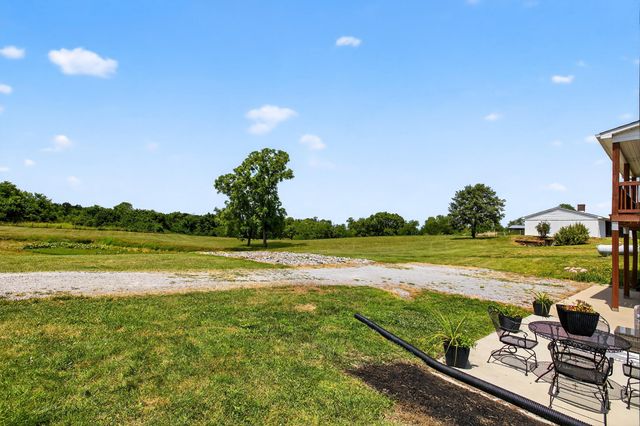 521 Adams Lane, Harrodsburg, KY 40330