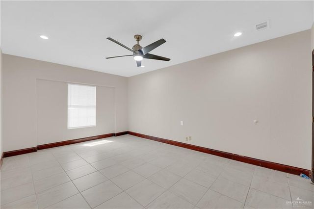 1900 S 41st Street, Mcallen, TX 78503