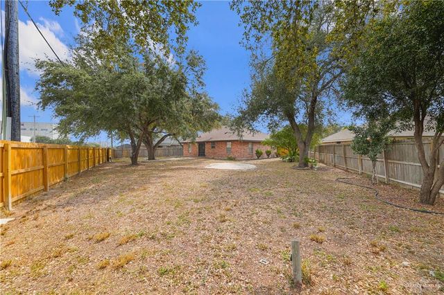 1900 S 41st Street, Mcallen, TX 78503