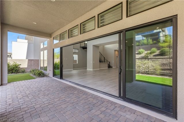 10736 Patina Hills Court, Las Vegas, NV 89135