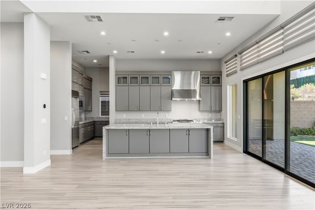 10736 Patina Hills Court, Las Vegas, NV 89135