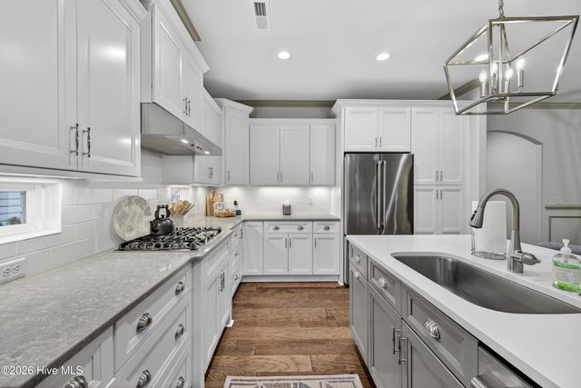 8313 Oak Abbey Trail NE, Leland, NC 28451