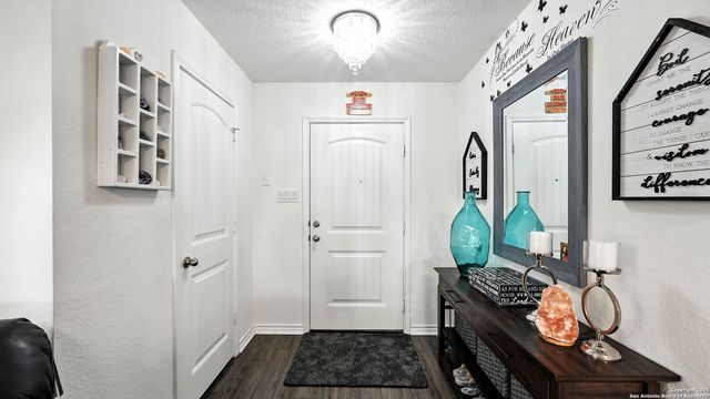 4659 Via Sonoma TRL, Converse, TX 78109
