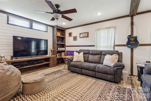 525 Haviture Way, Gastonia, NC 28056