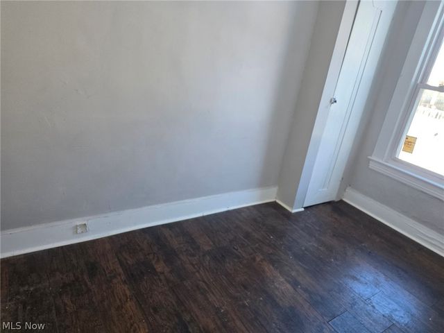 1895 Chapman Avenue, East Cleveland, OH 44112