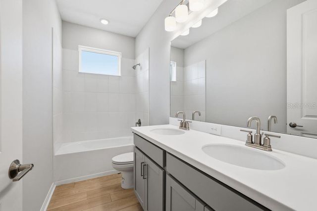 765 STEEL DRIVE, Apollo Beach, FL 33572