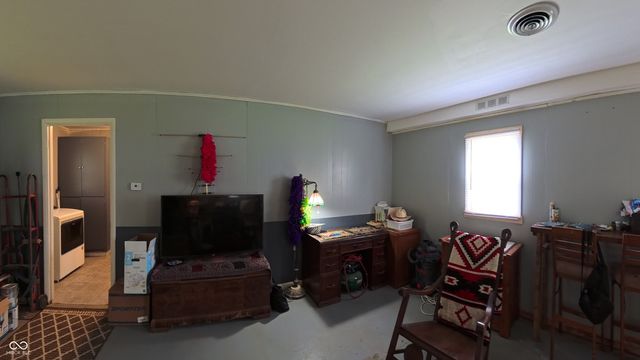 1220 N 13th Street, Terre Haute, IN 47807