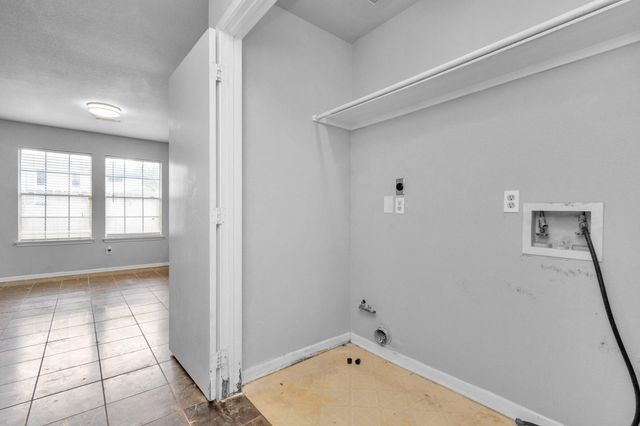 8914 Dirby Street, Houston, TX 77075