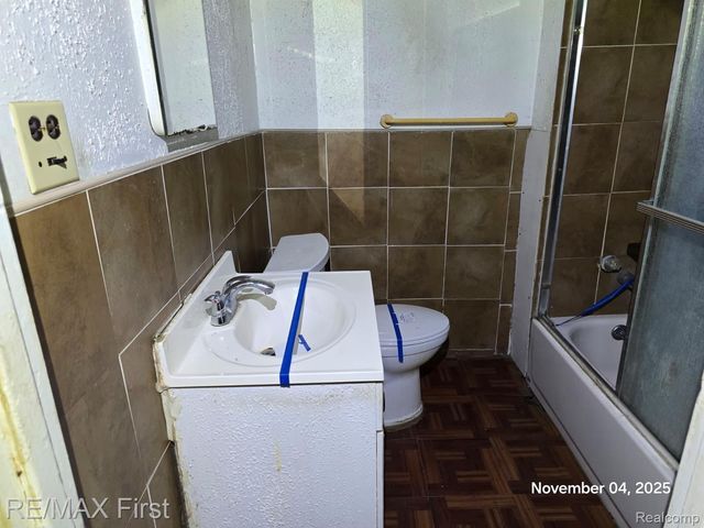 8091 Kenney Street, Detroit, MI 48234