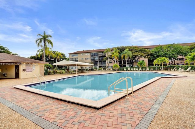 12955 SW 16th Ct 314M, Pembroke Pines, FL 33027