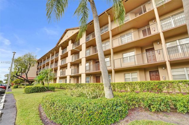 12955 SW 16th Ct 314M, Pembroke Pines, FL 33027