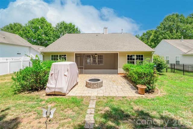 1738 Lillywood Lane, Fort Mill, SC 29707