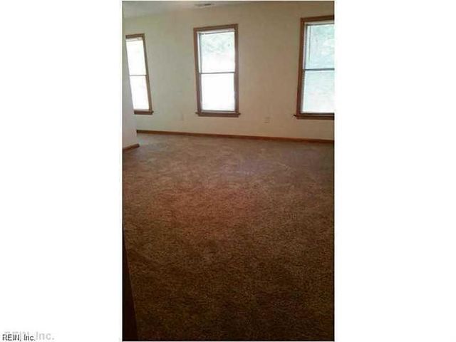 840 Beckley LN, Chesapeake, VA 23322