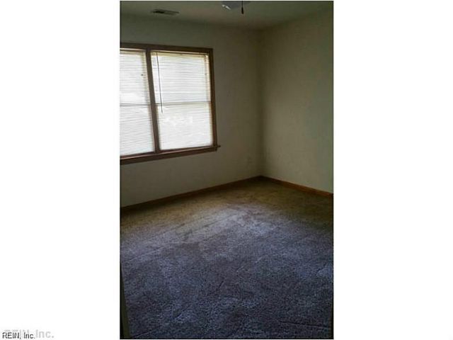 840 Beckley LN, Chesapeake, VA 23322