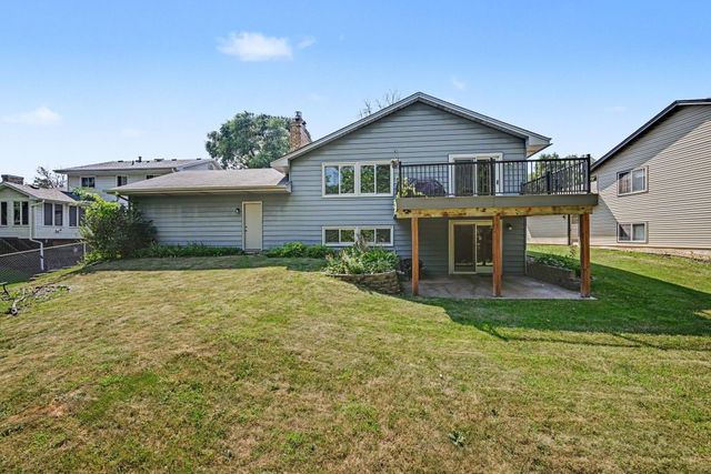 6232 Decatur Avenue N, Brooklyn Park, MN 55428