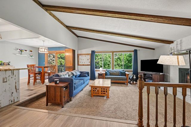 6232 Decatur Avenue N, Brooklyn Park, MN 55428