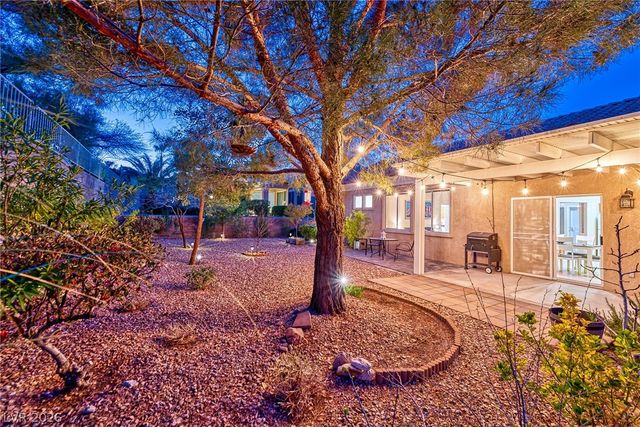 10309 LONGWOOD Drive, Las Vegas, NV 89134